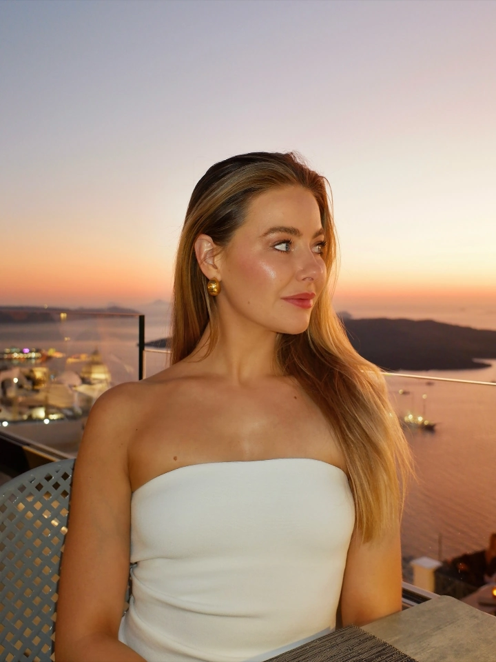 April Rose Pengilly Hot