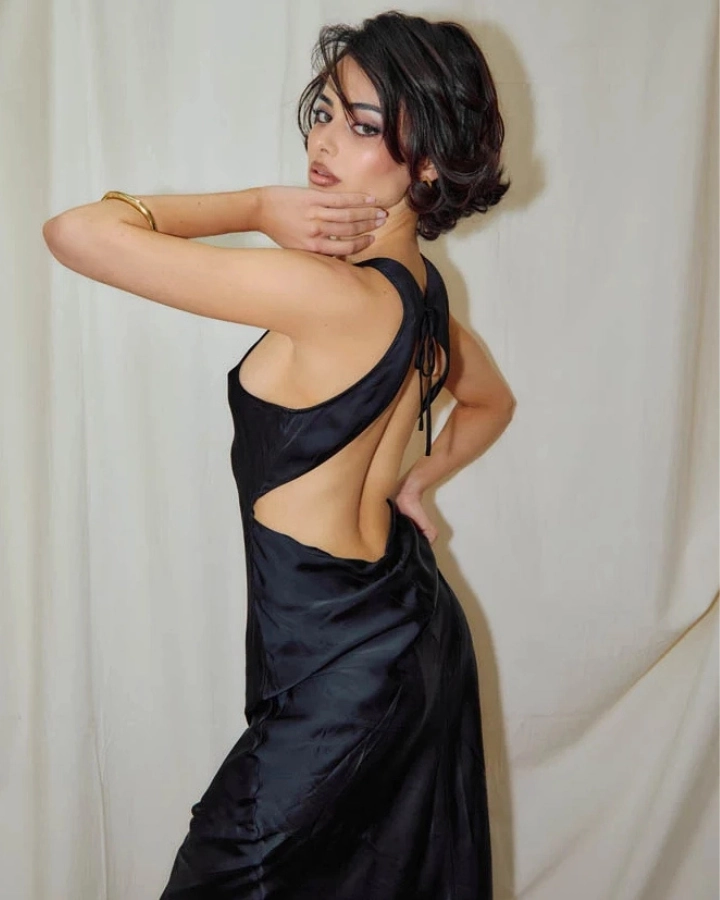 Aubri Ibrag Curvy Body