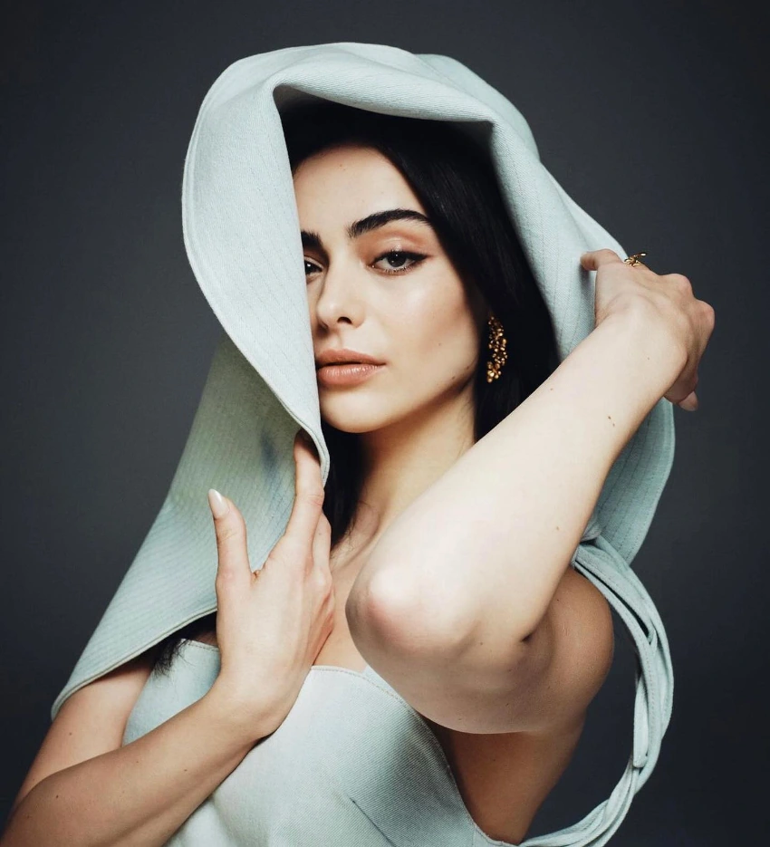 Aubri Ibrag Hot Image