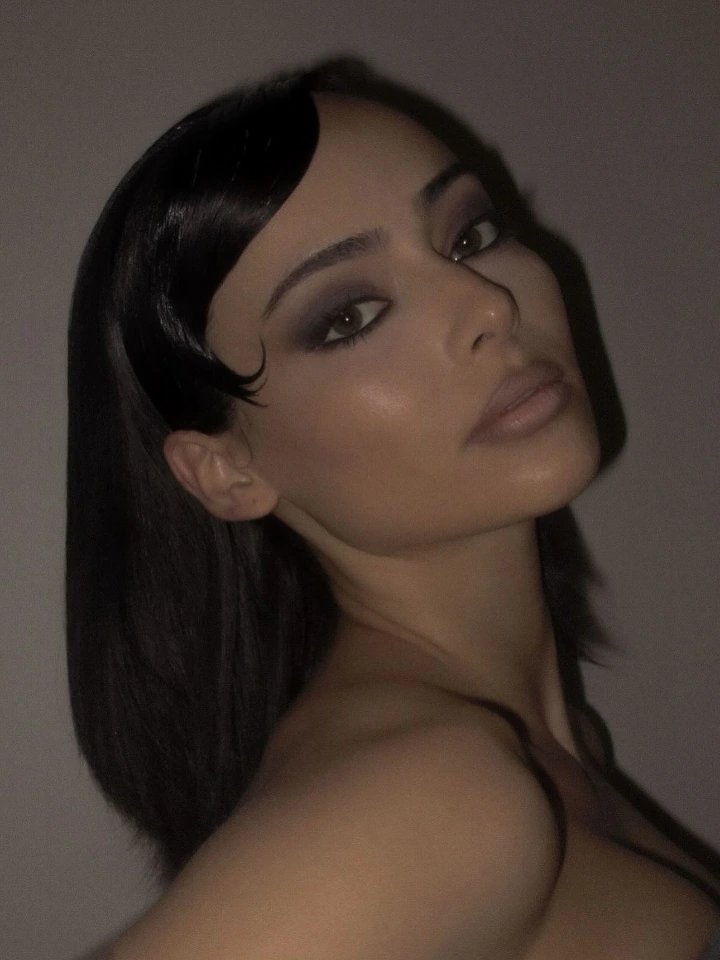 Aubri Ibrag Model