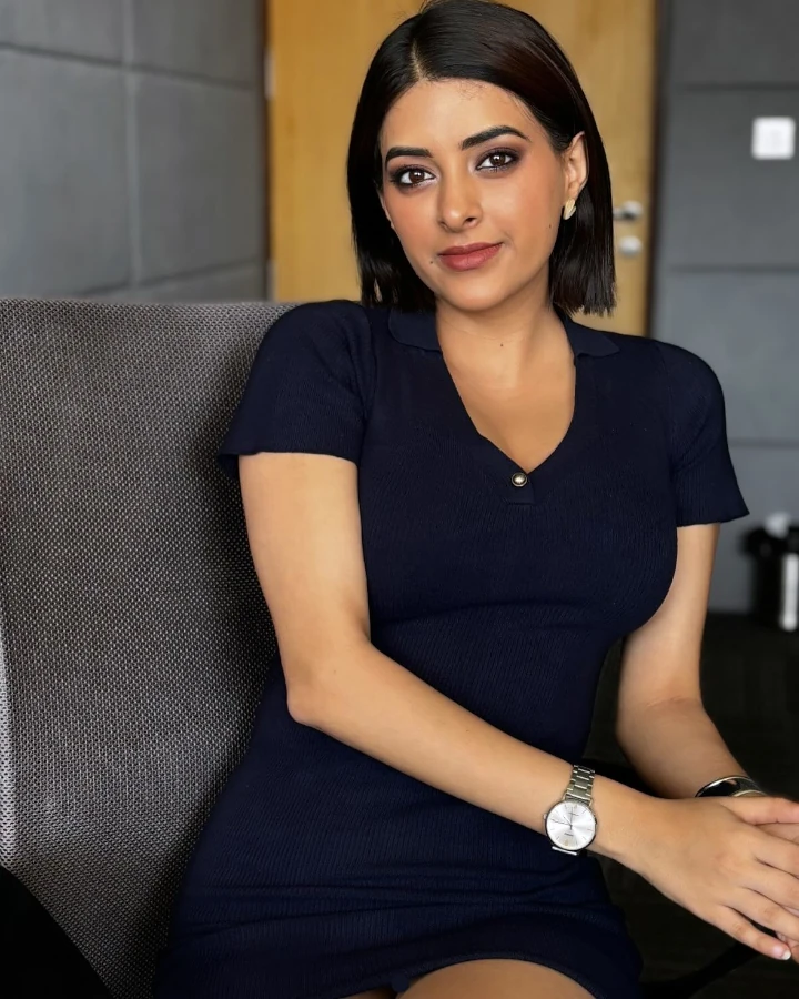 Ayushi Shekhawat Beautiful Eyes
