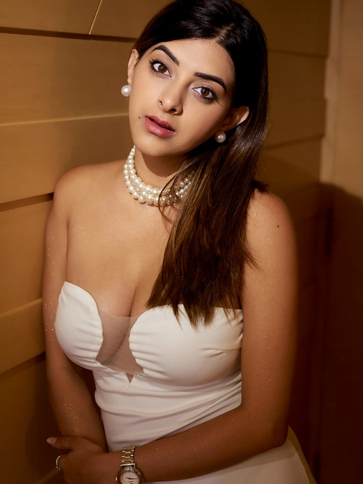 Ayushi Shekhawat Hottest