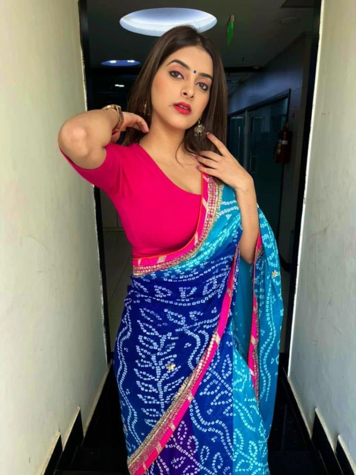 Ayushi Shekhawat in Hot Saree Image