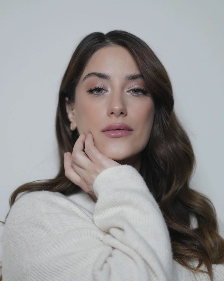 Hazal Kaya Long Hair