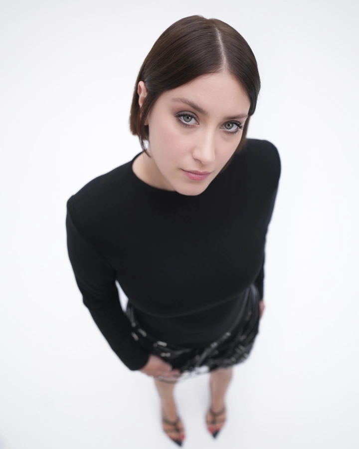 Hazal Kaya Social Media