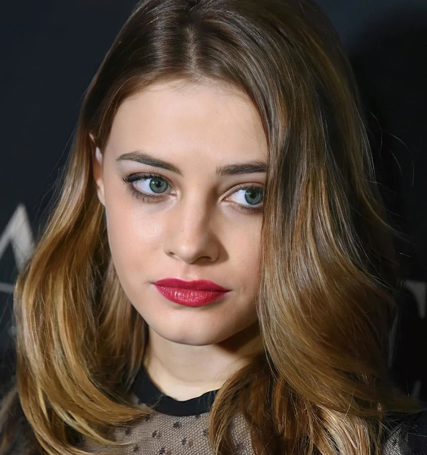 Josephine Langford Pretty Face