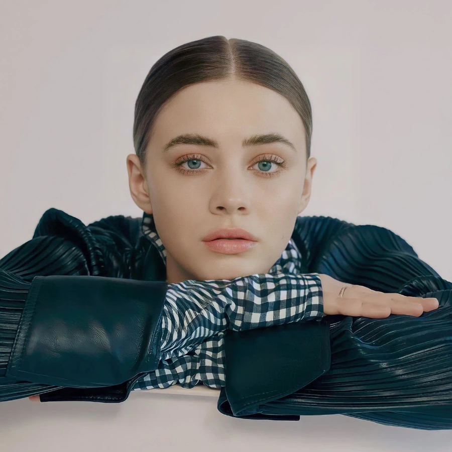 Josephine Langford Twitter