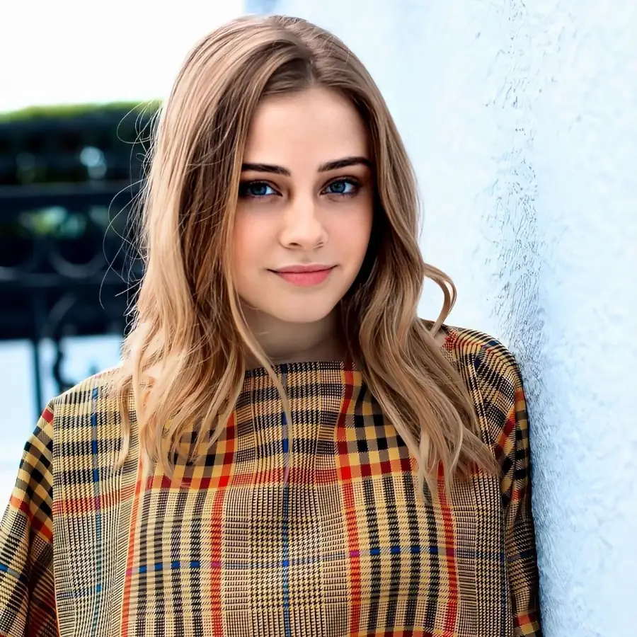 Josephine Langford as a Celebrity Guest