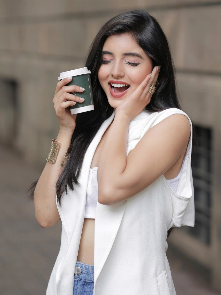 Khushi Mali Cute Image