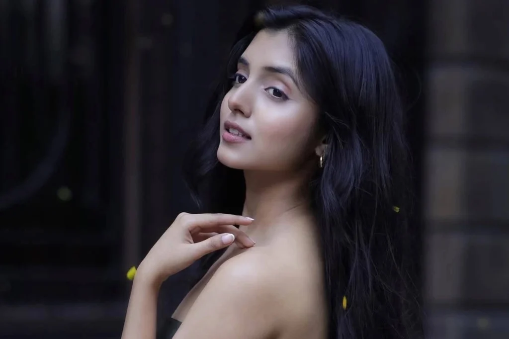 Khushi Mali Instagram