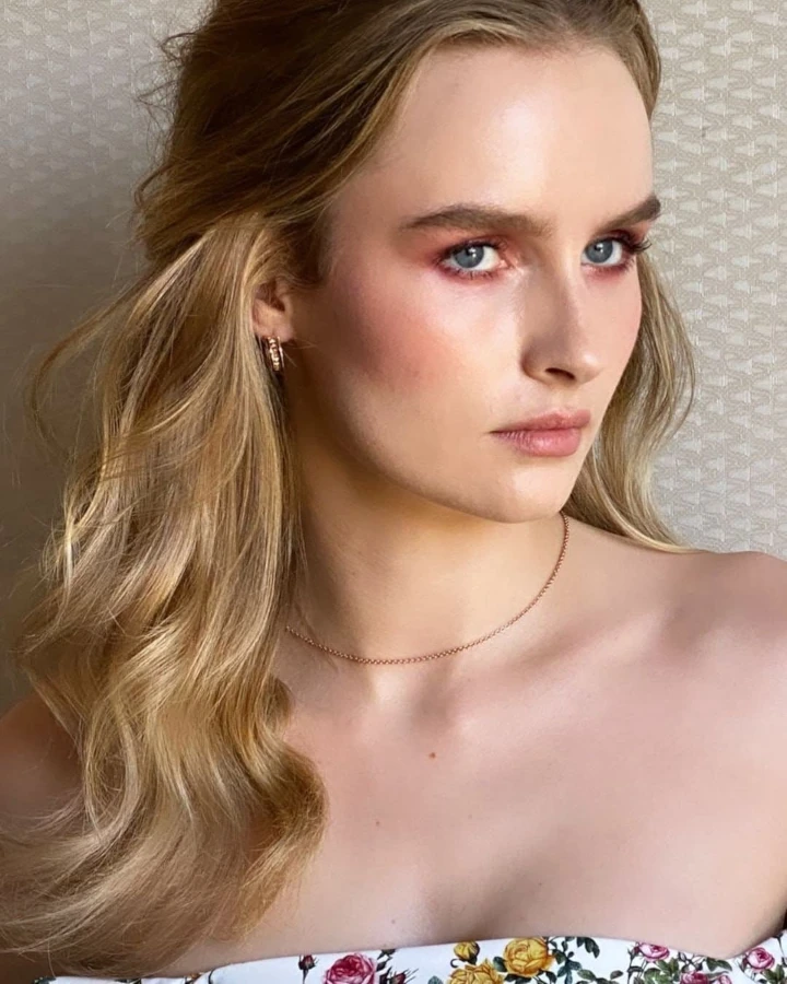 Olivia DeJonge Absolute Cute Image