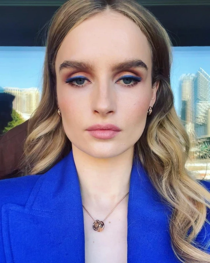 Olivia DeJonge Pretty Looks