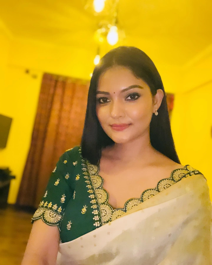 Puja Bhardwaj looking Cute in Saree