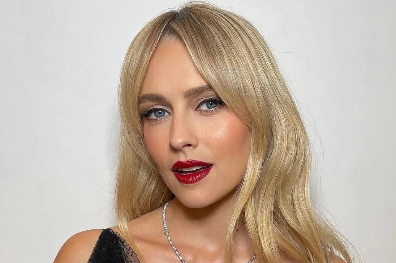 Teresa Palmer (an Australian Actress) Age, Biography, Boyfriend, Marriage, Husband, Family, Model, Children, Career, Early Life, Education, Net Worth, Life Stories & More