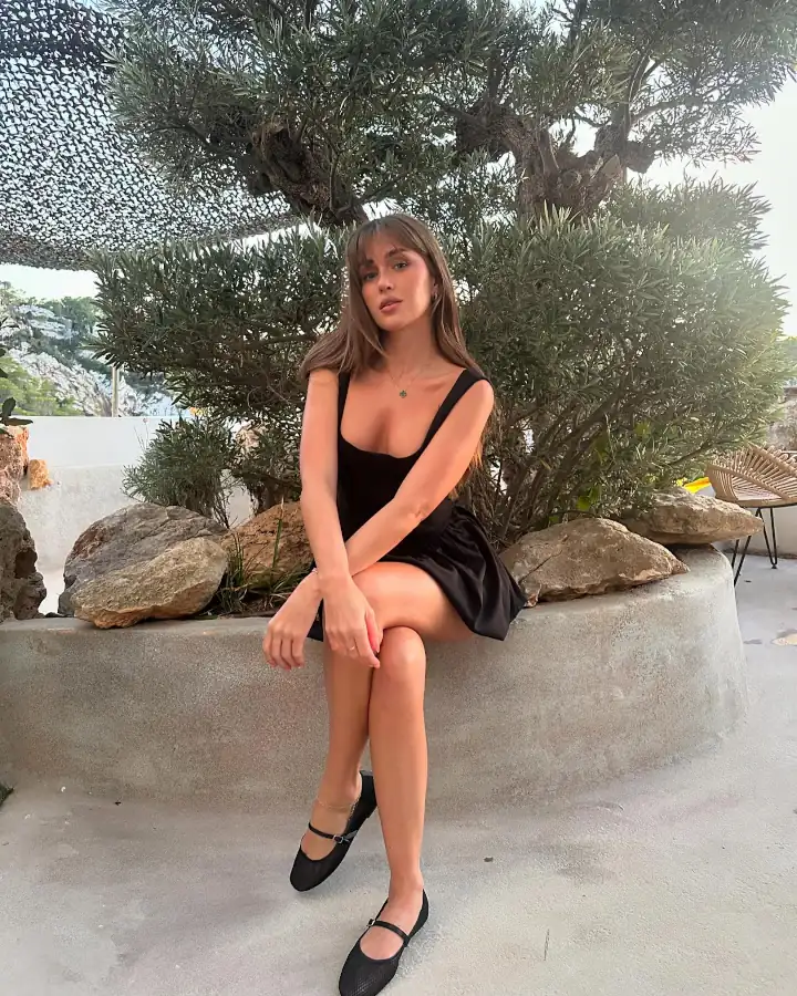 Georgia Steel in a Gorgeous One Piece Western Dress