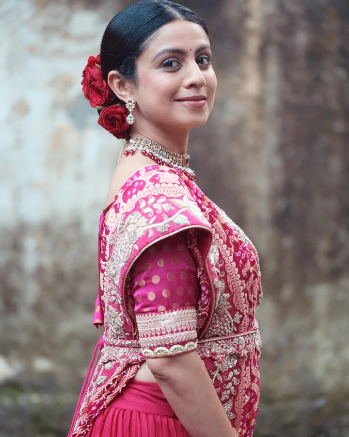 Manasi Parekh Fabulous Gujarati Look