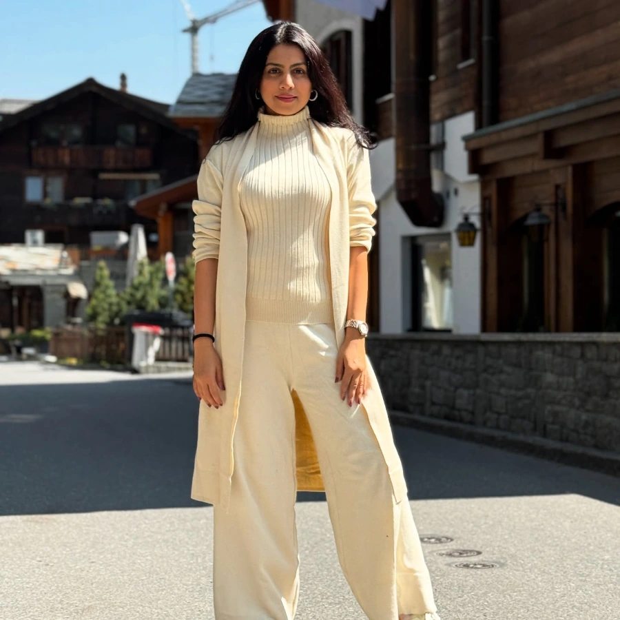 Manasi Parekh Height