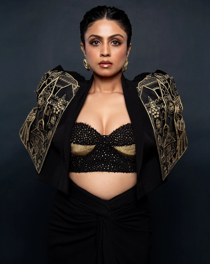 Manasi Parekh Hot and Beautiful Lips