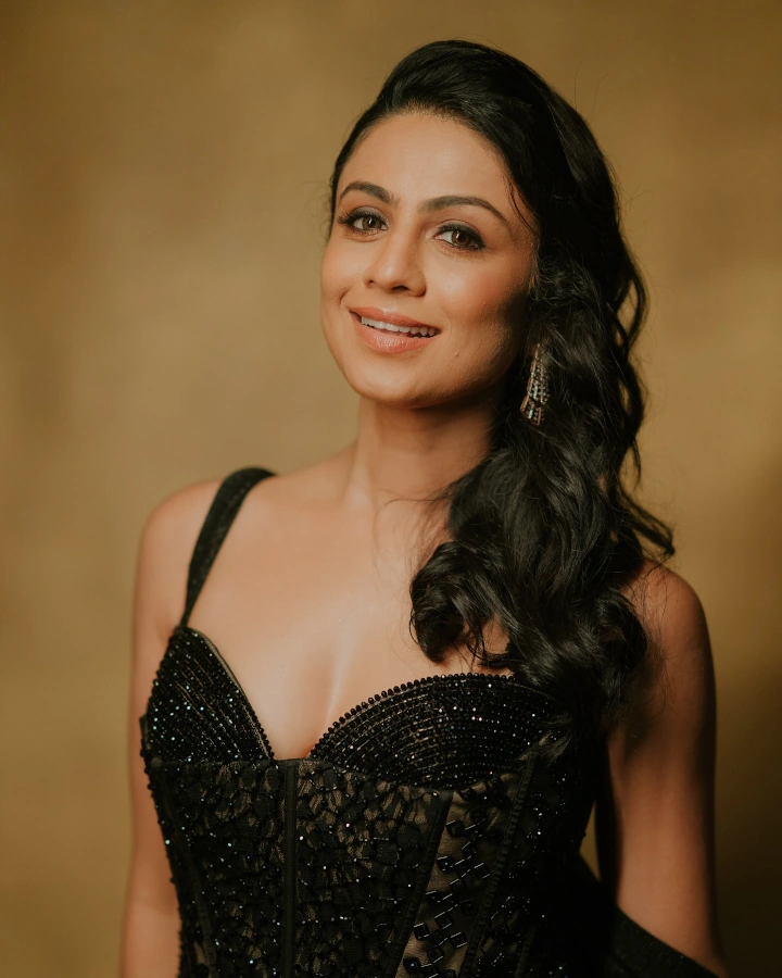 Manasi Parekh Lips