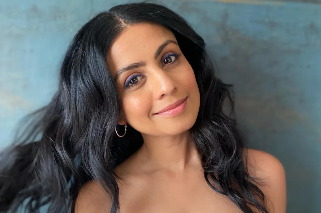 Manasi Parekh Music Videos