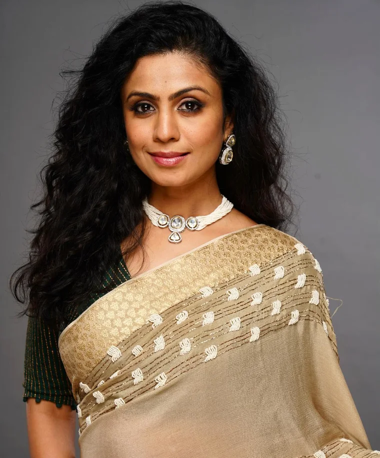 Manasi Parekh Saree Image