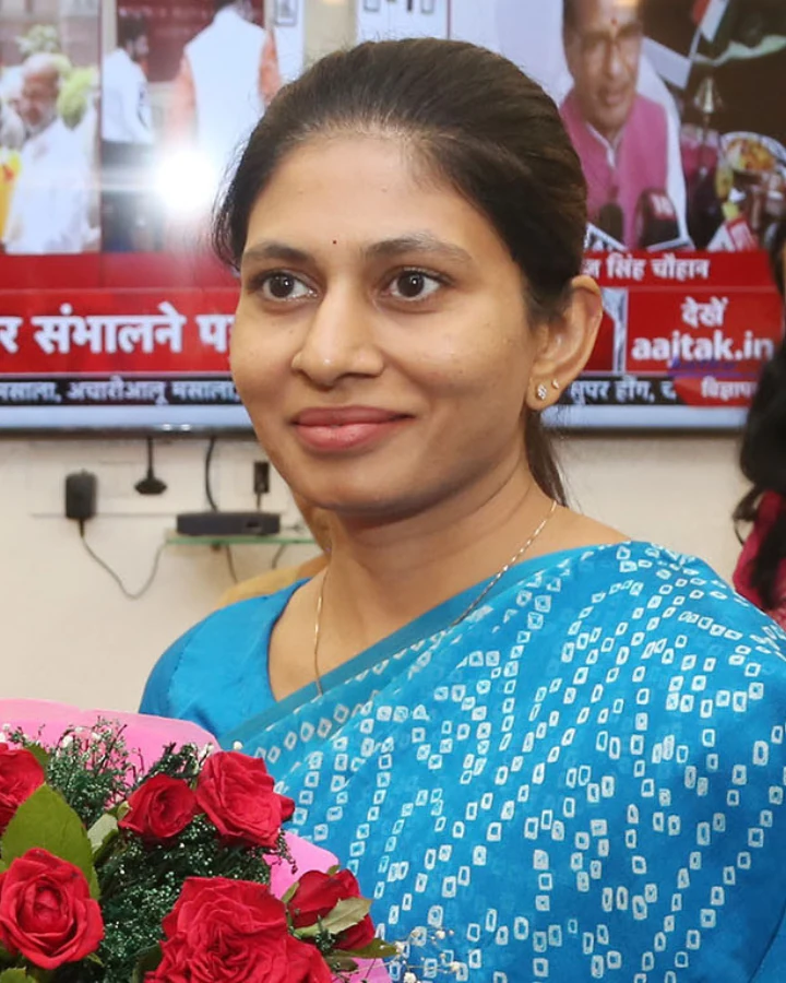 Raksha Khadse Husband