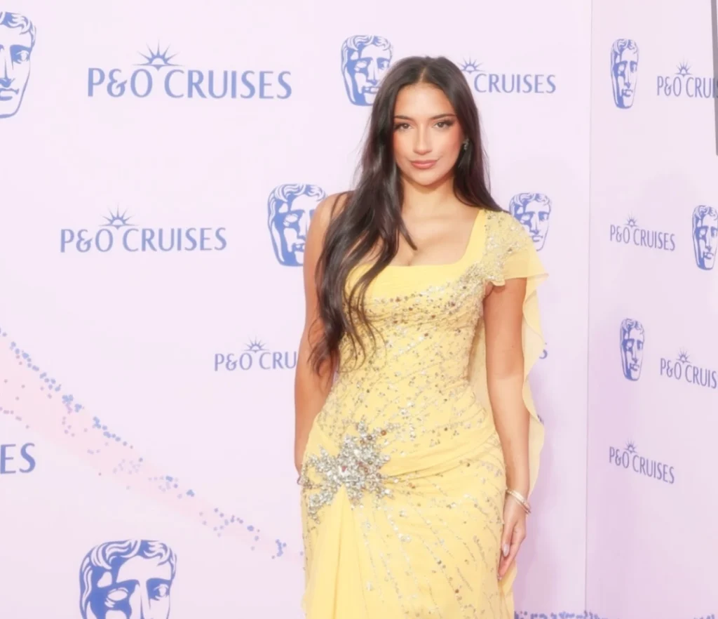 Shakira Khan Movie List