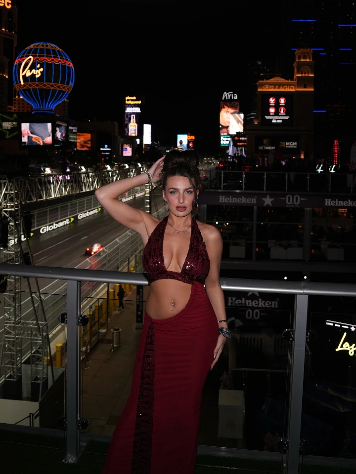 Toni Laites Fabolous Navel