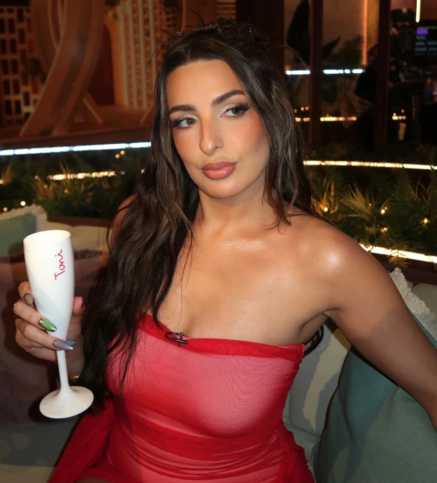 Toni Laites Hottest Image Ever