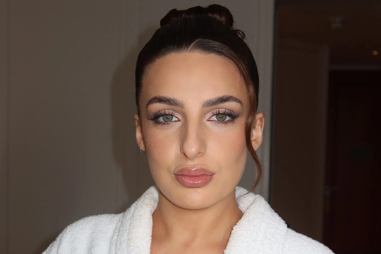 Toni Laites (American Television Personality and Model) Age, Biography, Boyfriend, Marriage, Husband, Family, Model, Children, Career, Early Life, Education, Net Worth, Life Stories & More