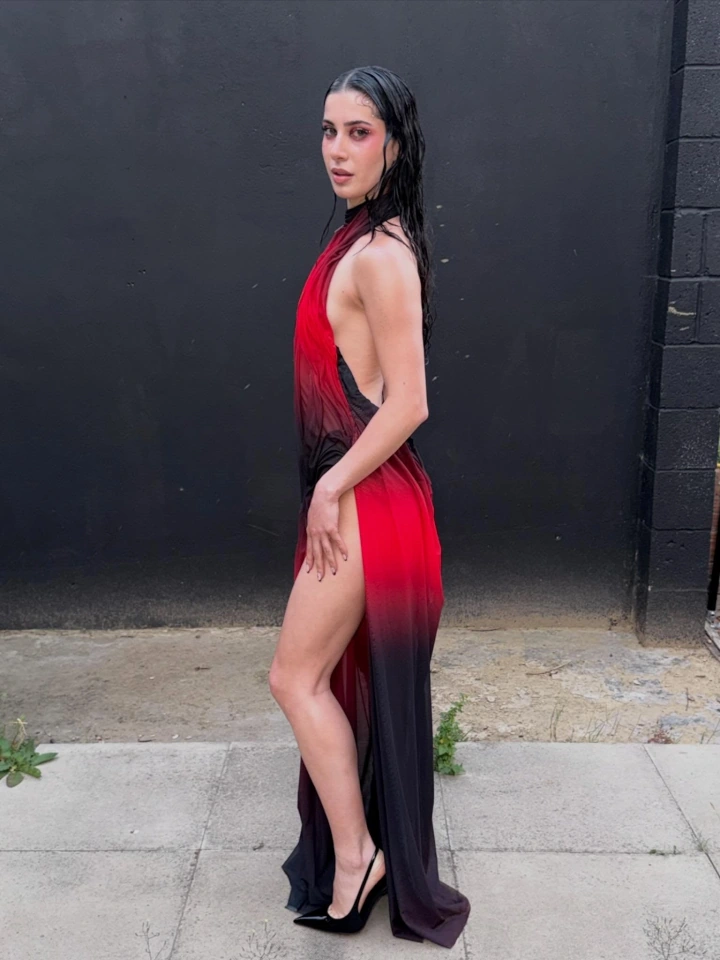 Yasmin Pettet Gorgeous Legs