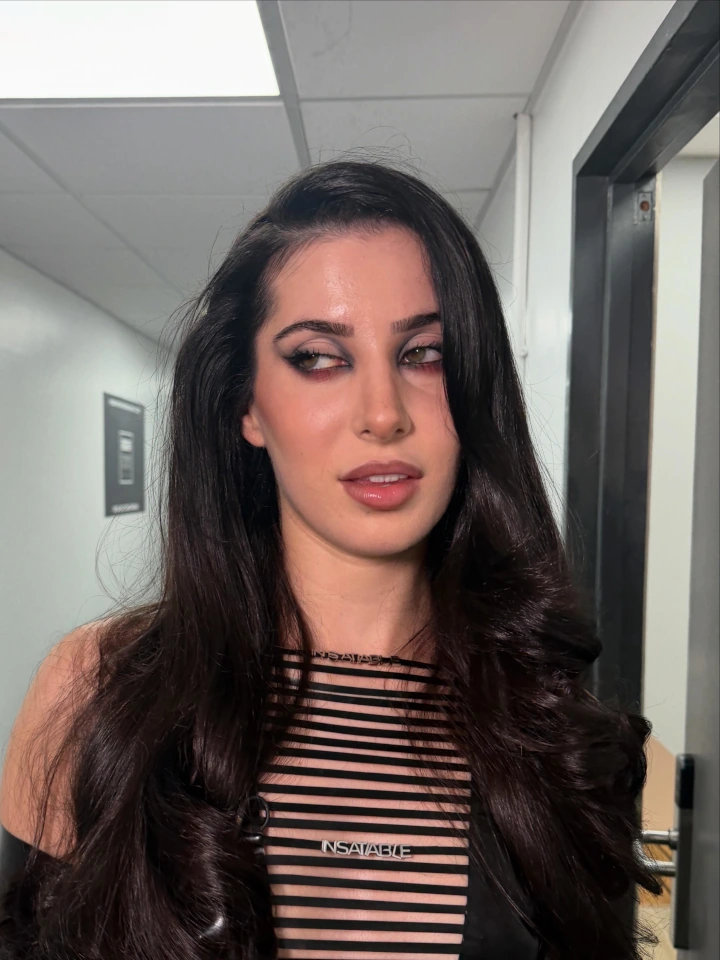Yasmin Pettet Long Hair