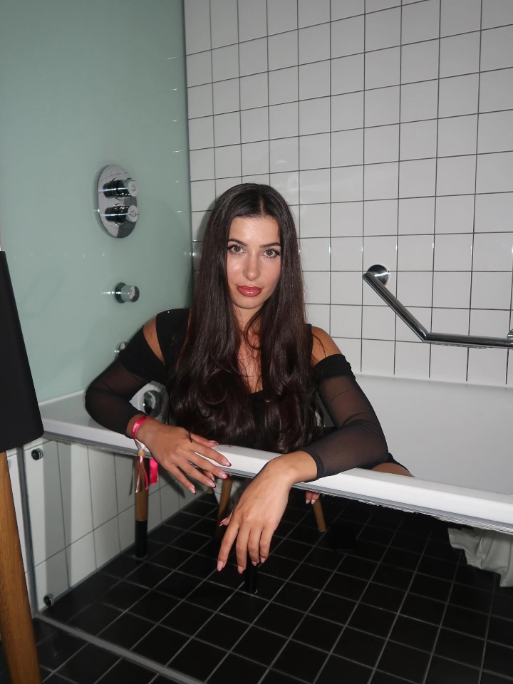 Yasmin Pettet is a British Television Actress