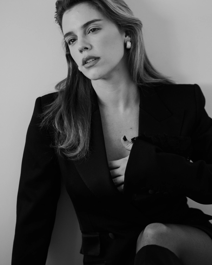 Alice Wegmann Looks