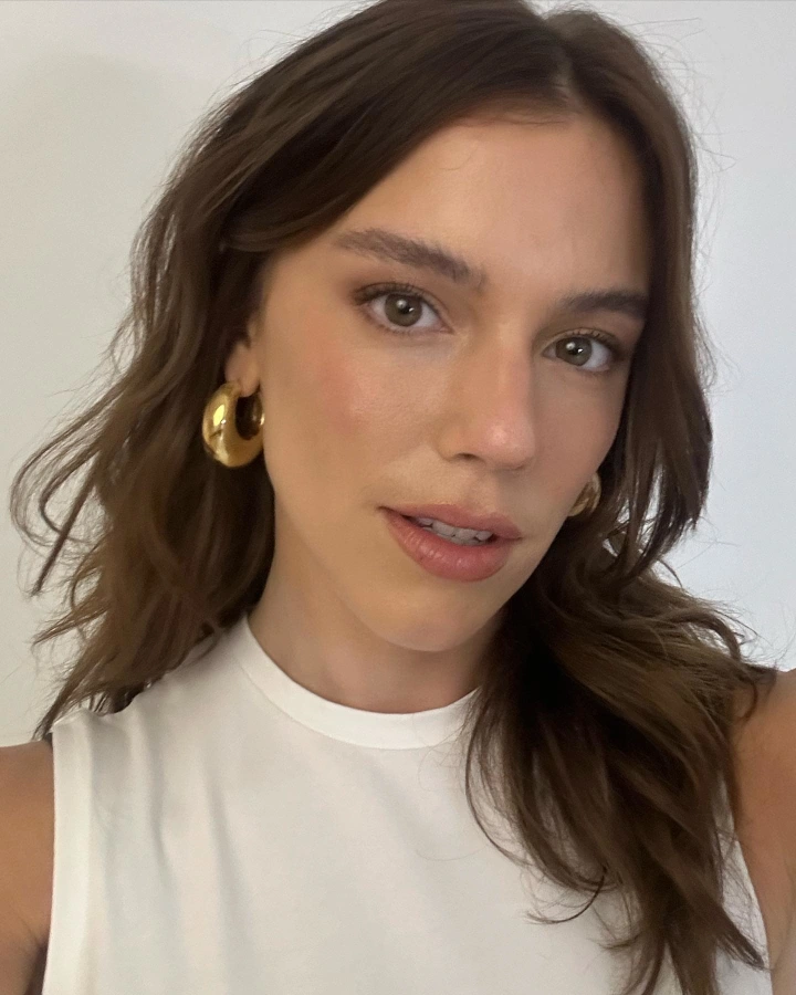 Alice Wegmann has beautiful Dark Brown eyes