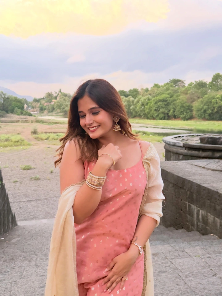 Anushka Pimputkar Cute Pose for Image