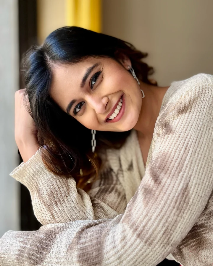 Anushka Pimputkar Fabulous Eyes