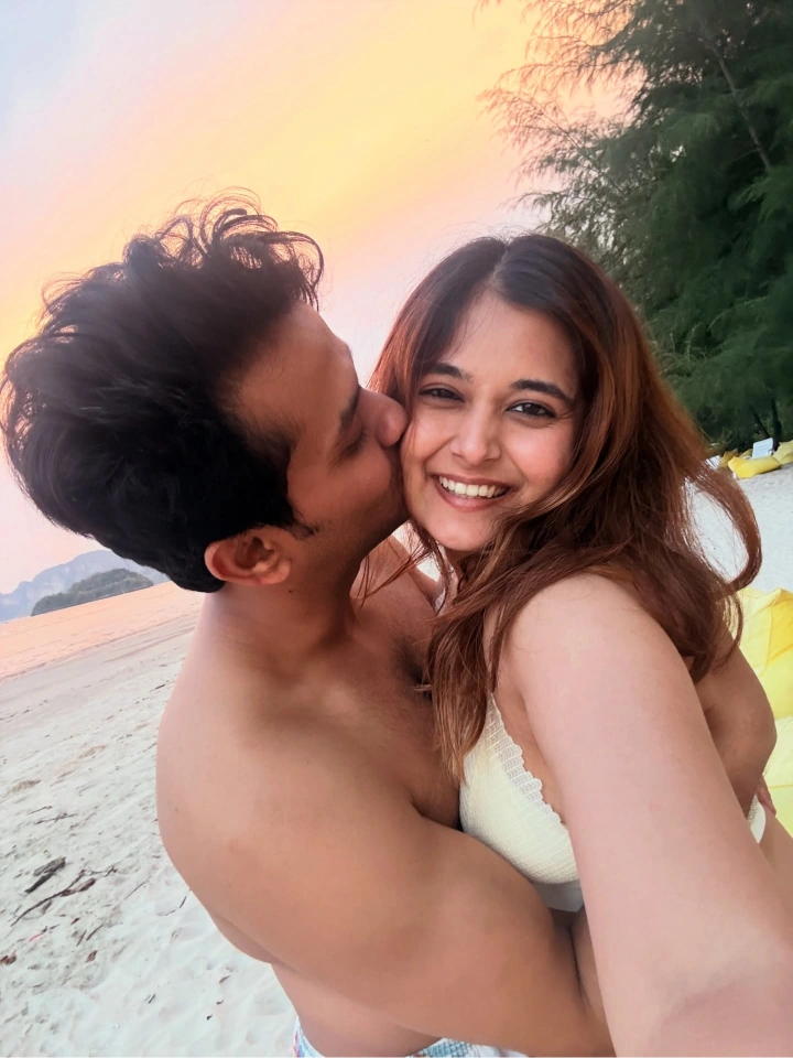 Anushka Pimputkar Husband