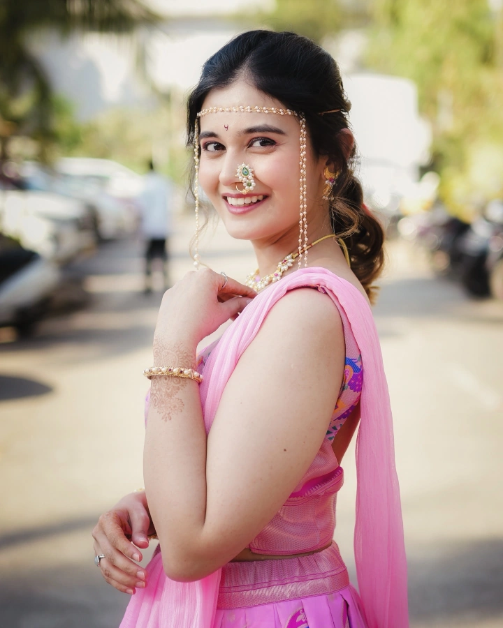 Anushka Pimputkar Prettiest Looks Ever