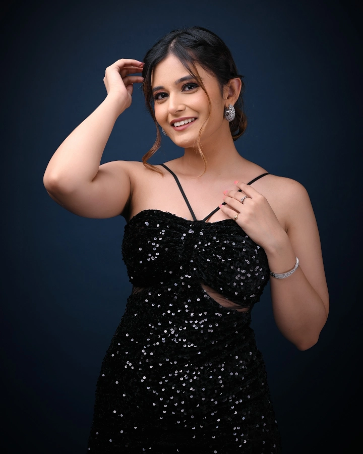 Anushka Pimputkar Skin tone is Extremely Fair