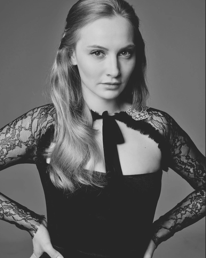 Başak Gümülcinelioğlu Black and White Image