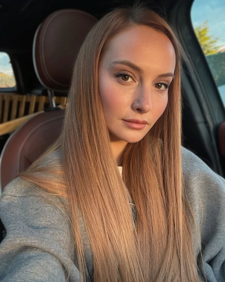 Başak Gümülcinelioğlu Cute and Gorgeous Looks