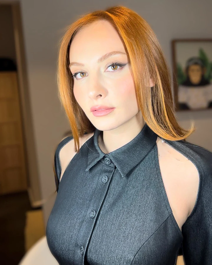 Başak Gümülcinelioğlu Hot Image