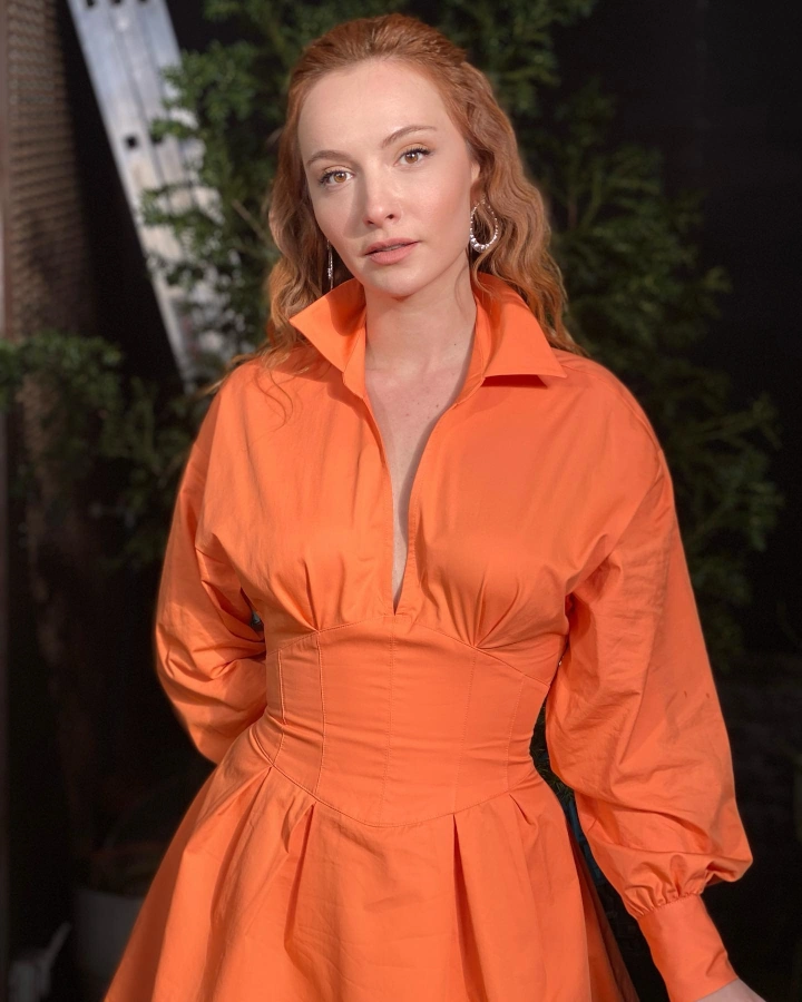 Başak Gümülcinelioğlu Hottest Body Figure